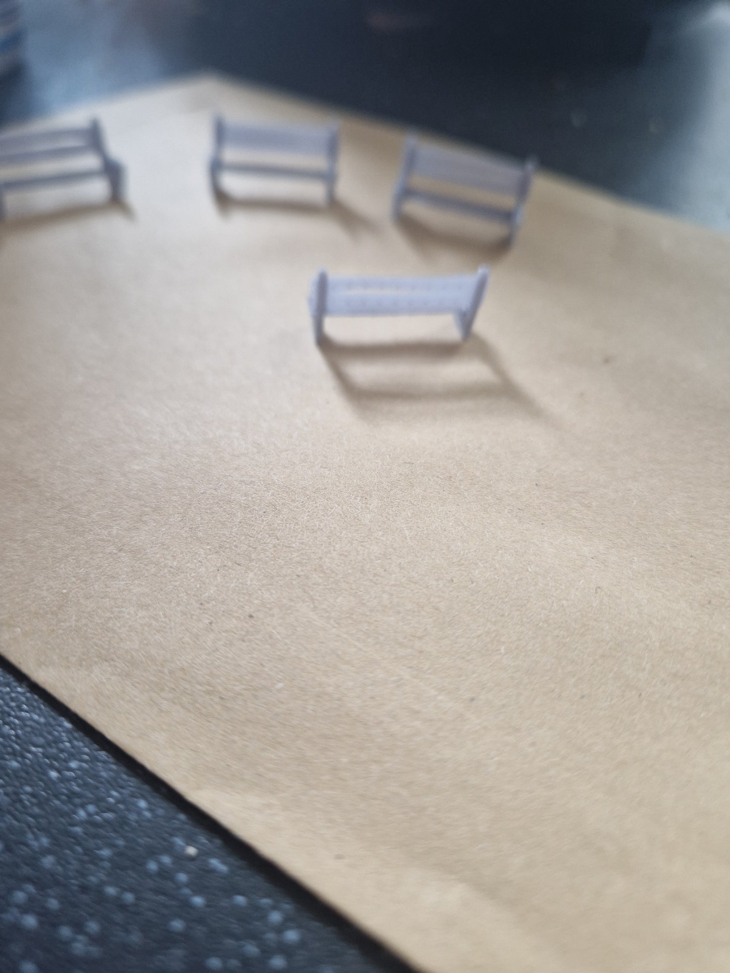OO Gauge Benches