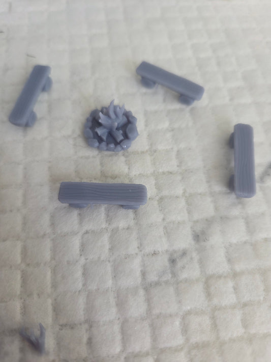 OO Gauge Campfire & Benches