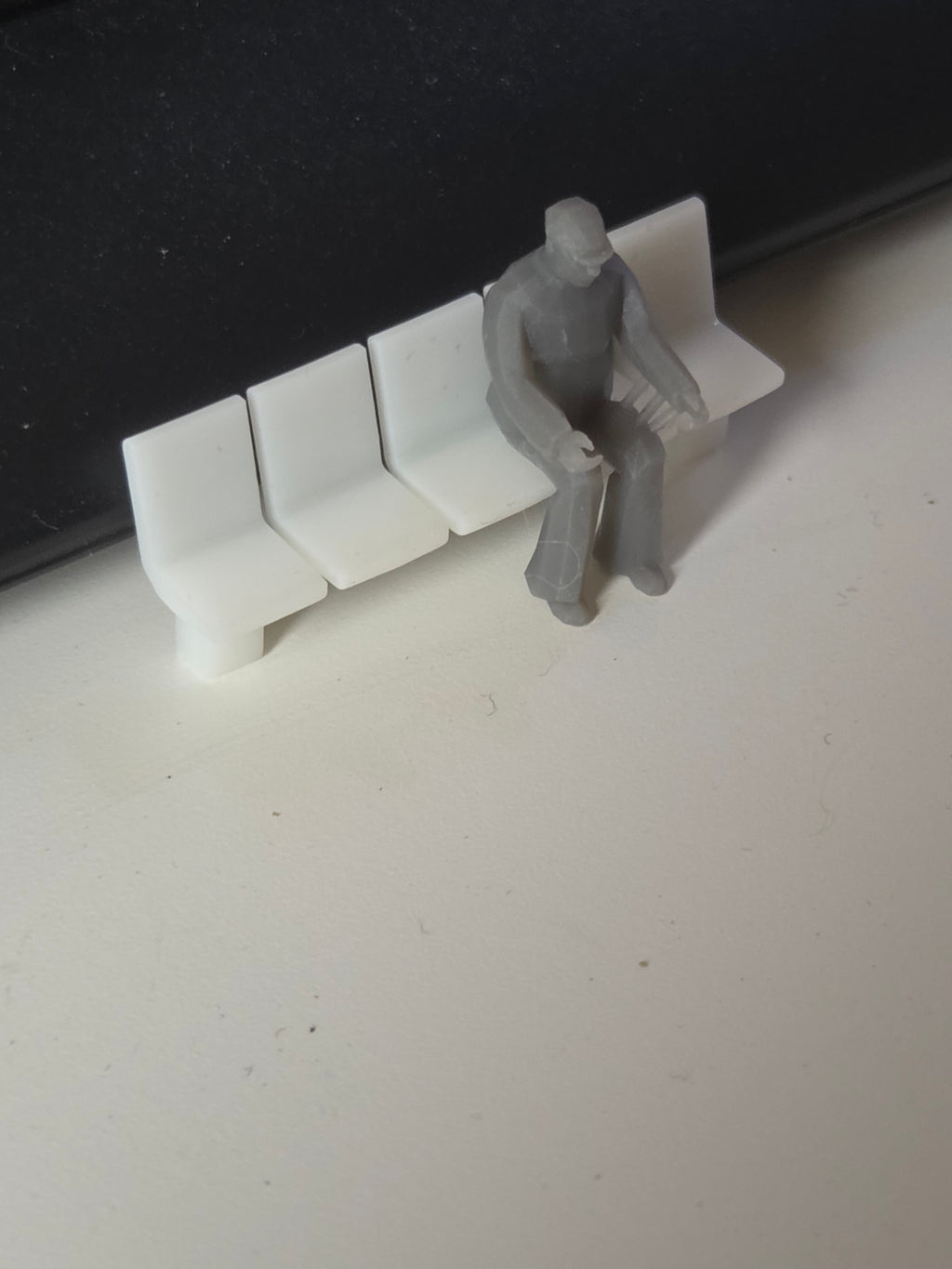OO Gauge Platform seats