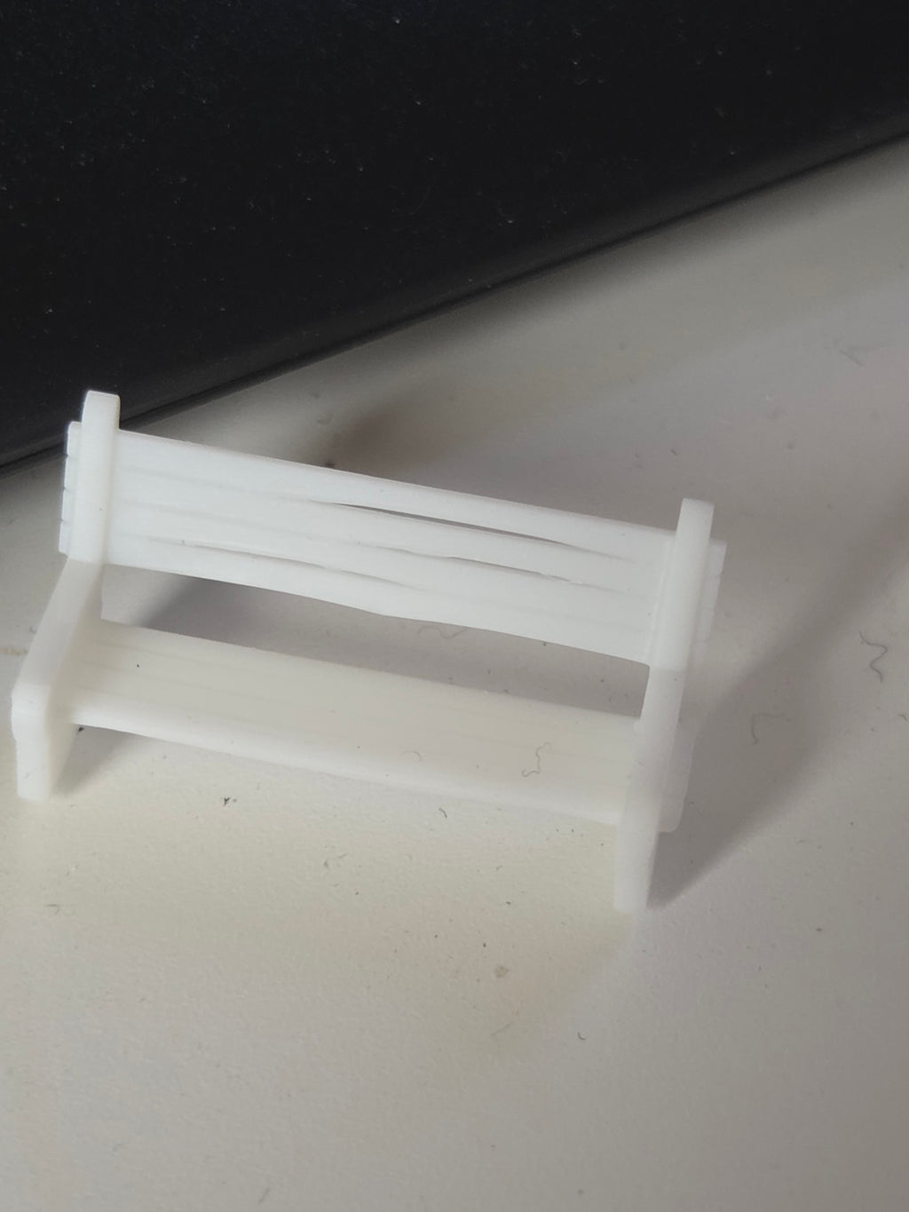 OO Gauge benches