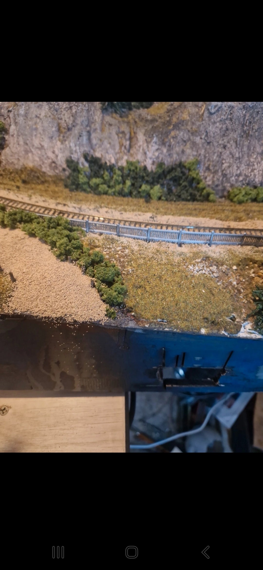 N Gauge Fences