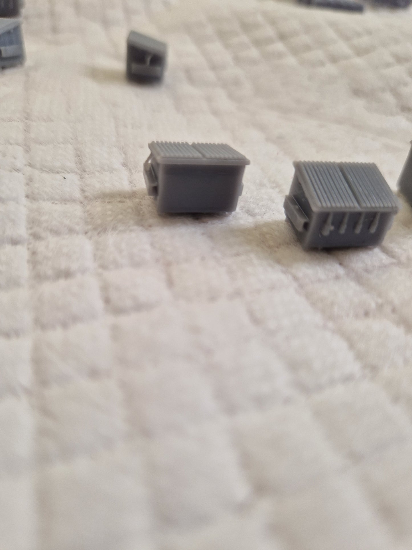 N Gauge Dumpsters